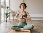 Les 7 bienfaits du yoga pour l’esprit : Comment nous aide-t-il à nous améliorer psychologiquement ?