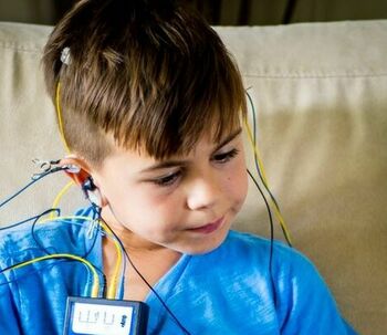 Le neurofeedback, une nouvelle approche pour les troubles cognitifs chez les enfants.