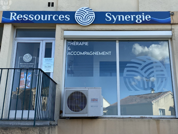 Cabinet-Ressources Synergie Psychothérapie Les Angles 30133.jpg