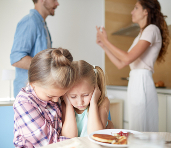 Familles dysfonctionnelles : comment affectent-elles le développement psychologique des enfants ?